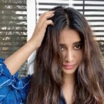 Nabha Natesh Instagram – It only took two egg whites and some coconut oil to bake my hair into those weird waves !! Dint evn know it could do that!! Aaah wonders of life !! :
:
#stayhome and do experiment on ur hair (safe ones like eggs curds  onions  n stuff🤓 !!)
