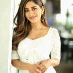Nabha Natesh Instagram - 🤍🤍🤍🤍 : : : : #discorajaonjan24th Styled by @impriyankasahajananda Outfit @springdiariesstore Accessories @vibha_creations_collections Asst by @sravya_lp