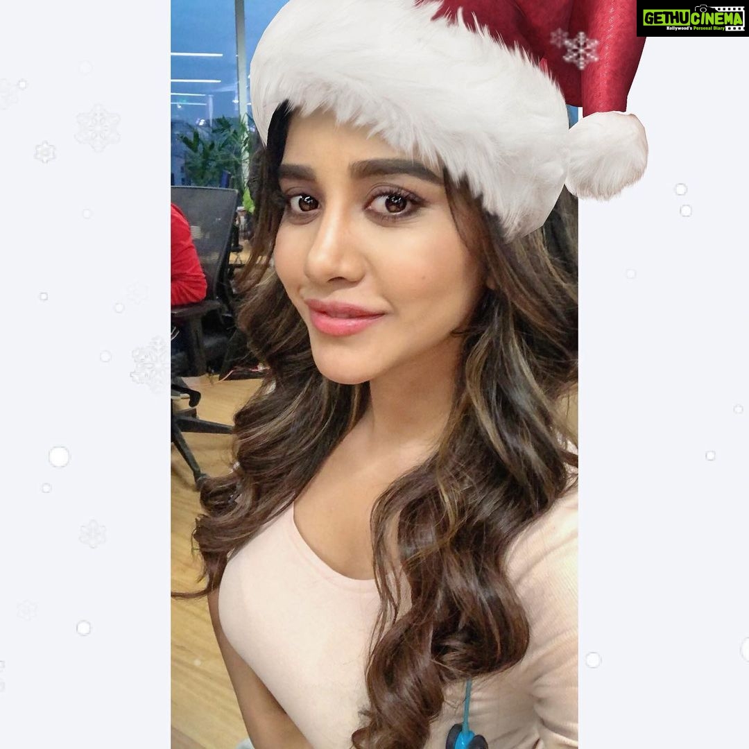 Nabha Natesh Instagram - Happy Christmas Eve yall 🌲🌲🌲🌲