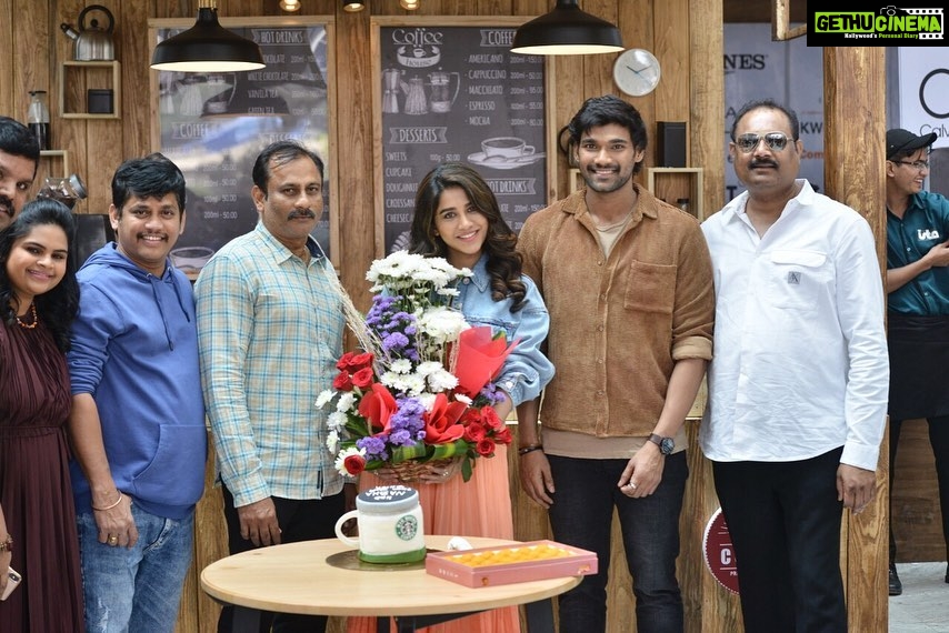 Nabha Natesh Instagram - Couldn help but share these lovely pictures from yesterday ☺️ on the sets #BSS8 @sreenivasbellamkonda #santhoshsrinivas @dopdudley @thisisdsp #sumanthpictures @vidyuraman @naveenkumarbukka