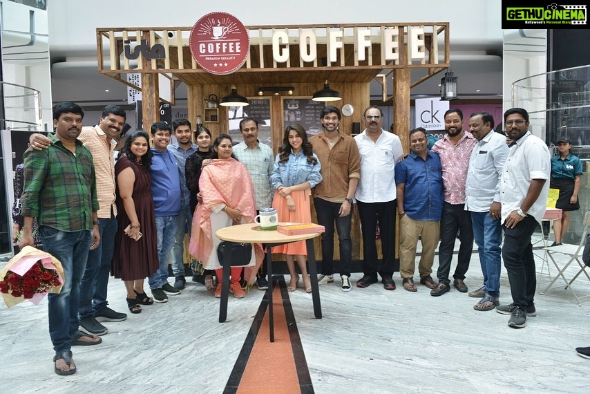 Nabha Natesh Instagram - Couldn help but share these lovely pictures from yesterday ☺️ on the sets #BSS8 @sreenivasbellamkonda #santhoshsrinivas @dopdudley @thisisdsp #sumanthpictures @vidyuraman @naveenkumarbukka