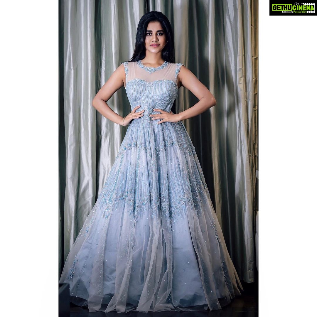 Nabha Natesh Instagram - When bored ,play dress up !! : : : : : Styled by @officialanahita Outfit: @issadesignerstudio Accessories: @accessoriesbyanandita Pic: @i_ak_photographer