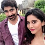 Nabha Natesh Instagram - And with Discoraja himself ,@raviteja_2628 sir ☺️. It’s such a pleasure working with him 🙏🏻☺️ #discoraja Delhi, India