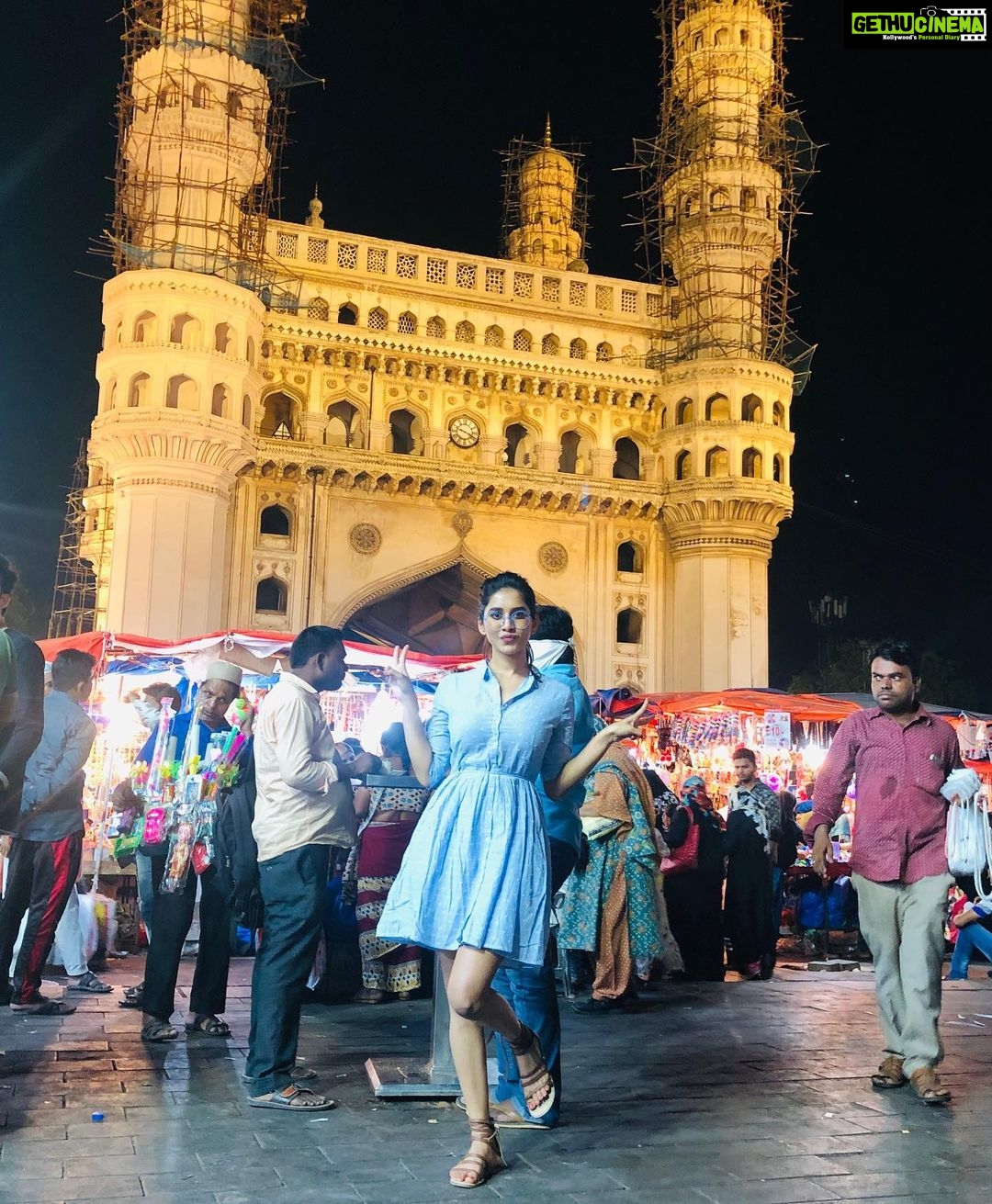 Nabha Natesh Instagram - Was at ur Adda last night @ram_pothineni . Missed youuu!! #ismartshankar Charminar