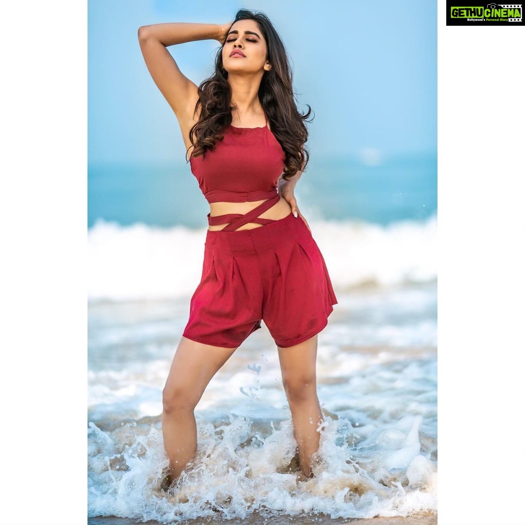 Nabha Natesh Instagram - Salt water heals everything!!!🌊