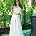 Nabha Natesh Instagram - Coz white is love 💕 : : : : : : : : : : : Styled by @impriyankasahajananda Outfit @trisaradesign Accessories @bellofox Ring @chic_therapy_ Pic : @rajiv.krishna.14 #styledbypriyankasahajananda