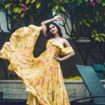Nabha Natesh Instagram - Yellow being the season fav 🐥☀️⚠️📒🍋⭐️🌼🥴🌻🌽 : : : : #ismartshankaronjuly18th Outfit: @keyaradesignofficial Accessories: @accessoriesbyanandita Pic: @crafty_chandu Styled by @officialanahita Park Hyatt Hyderabad