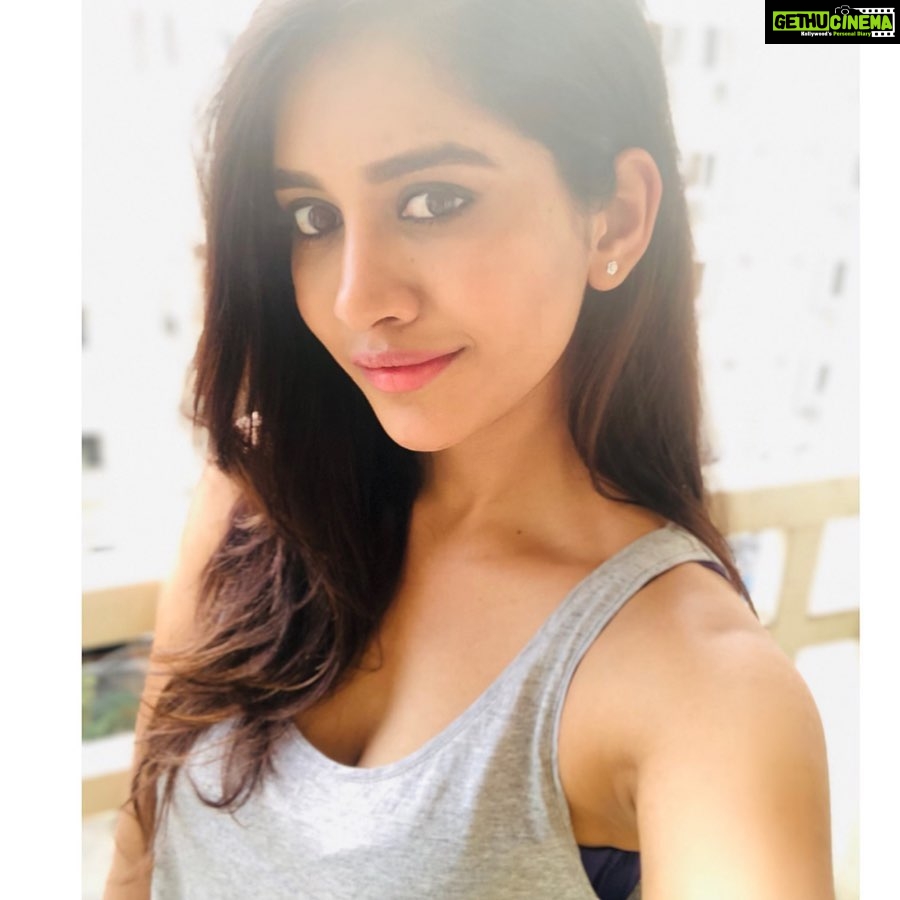 Nabha Natesh Instagram - Just here to say good morning 🥰