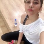 Nabha Natesh Instagram - Dead tired !!! But managed to click some pictures 😬 #ismartshankar rehearsals