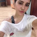 Nabha Natesh Instagram - Dead tired !!! But managed to click some pictures 😬 #ismartshankar rehearsals
