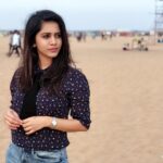 Nabha Natesh Instagram - I don’t know what made me so happy,if it was the beach or the @cornetto which btw I had after years😍 could be the combo 🥰 . . . .#nabhanatesh #nabha#beachvibes #cornetto#seaside Chennai, India