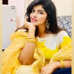 Naina Sarwar Instagram – Wearing my favorite color for Eid🥰