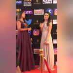 Naira Shah Instagram - @siimawards #nairashah#2021#blingbling 💕 Styled by - Me😍 Hyderabad