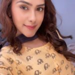 Naira Shah Instagram - Back to shoot life!! 🤩#mostfav#preeti#hungama2#venusproduction#nairashah #bollywood#shootlife#best❤️ @hungama2film @venusmovies Mumbai, Maharashtra