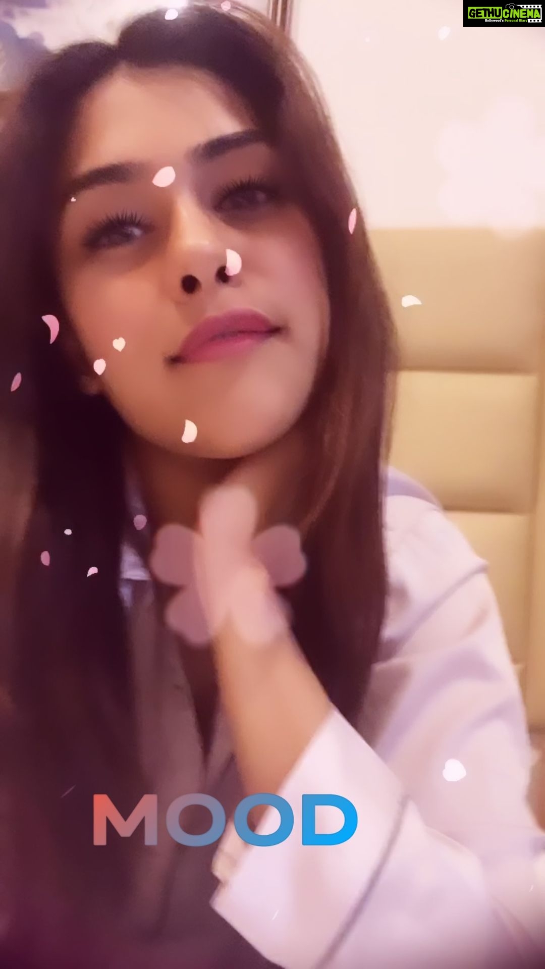 Naira Shah Instagram Gethu Cinema 100-naira-nigeria-s-100-years-of-existence-nigeria-numista