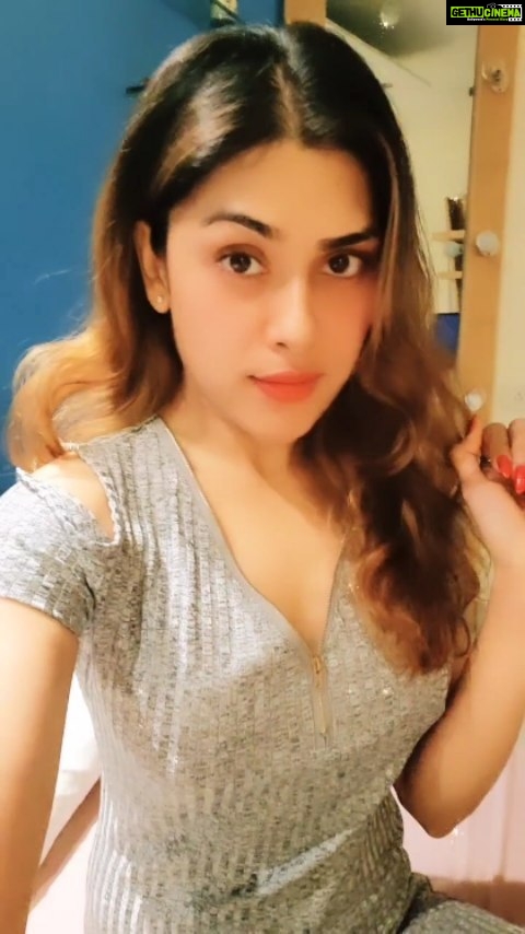 Naira Shah Instagram - 😋😋😋! #nairashah#2021#savage