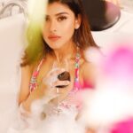 Naira Shah Instagram – 🍷💕!
#pink#pretty#sassy#wine#mood#nairashah#captured#2020#staytrong#keephope#💕 Pic credits- @rohangandotraphotographer