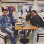 Naira Shah Instagram - @hungama2film ! Throwback to fun and beautiful experience !. Miss these days #bonds #love the team ❤️ !. @ashutosh_ramnarayan @rajpalofficial @tikutalsania @pareshrawal1955 @ramantrikha @iam_johnylever #shootshenanigans#whatateam#vibe#2020#hungama2#nairashah#comingsoon2020 Ooty