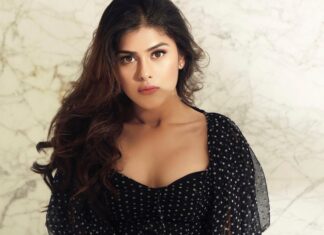 Naira Shah Instagram - SeNSEtive and SaVAge🤍♊️⚜️⚜️ #sensitive#savage#2sides#nairashah#captured#instapic#polka#staystrong#keephope#2020 Pic credits- @rohangandotraphotographer