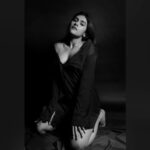 Naira Shah Instagram - Passionate souls burn with a fire Few can Handle Yet none can Resist🍾 #moods#nairashah#2021#captured