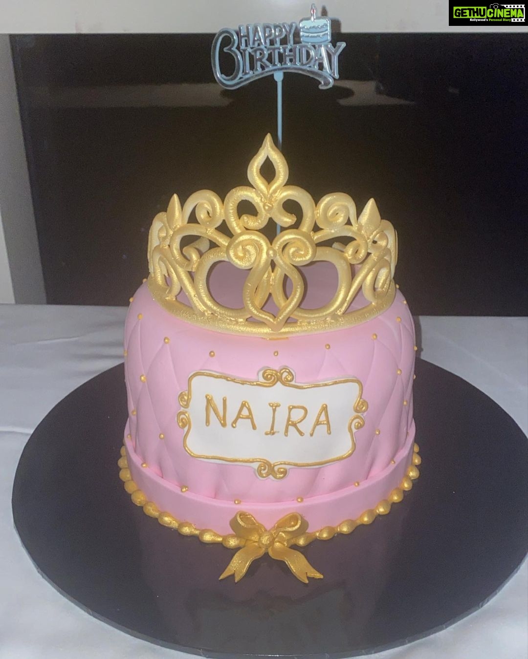 Naira Shah Instagram - Birthday 2020!πππPost lockdown !!cudnt be any better than this!. Blessed to be loved so much! Loved the Dessert Show done by chefs of @kaemasutra what lovely desserts!. Yummmm!! πππππ€©! #grateful #princess#blessed#happy#2020#nairashah Colombo, Sri Lanka