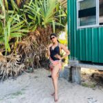 Naira Shah Instagram - Trip to the east coast of Srilanka... Trincomalee🌊.. went snorkeling into the clear water of pigeon island.. could se sharks, turtles, corals and many beautiful fishes🐠🐡🐟🦑 #explorer#traveler#beachbabe#sunkissed#islandlife#waters#lovesand#nairashah#2020#living😍 Pigeon Island, Sri Lanka