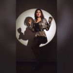 Naira Shah Instagram - Feeling the full moon night😍✨♥️ #fullmoon#nairashah#2021#✨ Shot by @skmstudios