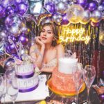 Naira Shah Instagram – Dreamy birthday bash
#mygalaxy #2022#nairashah#galactic#bestbirthday❤️#purples❤️
Thank you @healthy_treatss for the most healthiest and classy cake😍 Toyroom Mumbai