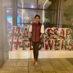 Naira Shah Instagram - Dubai 2k19 #nightlife#me#dubai#2k19#randoms#nusret Nusr-Et Dubai