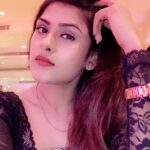 Naira Shah Instagram - 💎💎💎#me#selflove#black#2k18#casino#colombo#beachlife#holidaymood#december#bye2k18#random Colombo, Sri Lanka