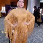 Naira Shah Instagram - ✨✨✨ @siimawards #nairashah#2021#gold#siima2021