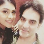 Naira Shah Instagram - Really nice meeting and knowing you sir😇😇😇!.. @arbaazkhanofficial 😇 Taj Samudra