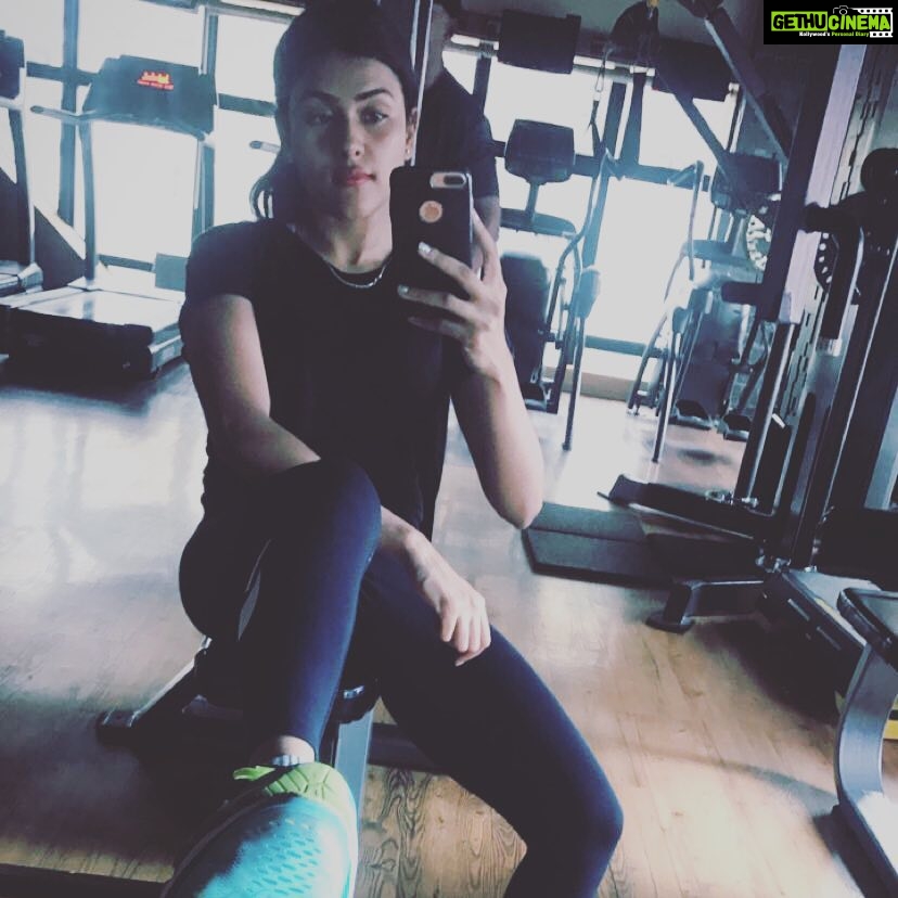 Naira Shah Instagram - You cannot handle my Swag!..ππππ!.. #tuesdaymotivation#gymfreak#myway#swagging#always#cool#workoutroutine#happy#π#blessedπ#iamunique#uniq