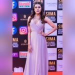 Naira Shah Instagram - @siimawards #nairashah#2021#blingbling 💕 Styled by - Me😍 Hyderabad