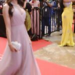 Naira Shah Instagram - @siimawards #nairashah#2021#redcarpet#blingbling