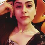 Naira Shah Instagram - 💎💎💎#me#selflove#black#2k18#casino#colombo#beachlife#holidaymood#december#bye2k18#random Colombo, Sri Lanka