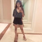 Naira Shah Instagram – SUNSHINE mixed with a little HURRICANE ππͺπͺπͺβοΈππ₯!.. #aboutlastnight#ballyscasino#23rdanniversary#partynight#jazzy#me#cute#hot#whatnotπ#srilanka2018#colombo#black#happyme Ballys Casino Colombo