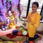 Naira Shah Instagram – Ganesh Chaturti 2k18!.. my ecofriendly gannuji in shiva avatar!.. sitting in snow caped mountains๐๐โค!.. thank you bappa for everything!..see u soon next year๐ค๐คโค๐๐!.. #ganesh#ganeshchaturthi#ganpatibappamorya#happy#ecofriendly#shiva#bappa#blessed#thankyougod๐ค๐๐ป๐๐ป๐๐ป๐๐ป