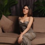 Naira Shah Instagram - Be the type of Person you want to Meet! 😌😌☘️☘️☘️ #nairashah#2021#pretty#vibes