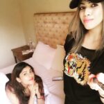 Naira Shah Instagram - With my best bro❤! #peacefull#goa#chilling#happy#relaxed#sogood#holiday#happynewyear#2k18#goadiaries❤😇👌🏼 The Grand Leoney Resort