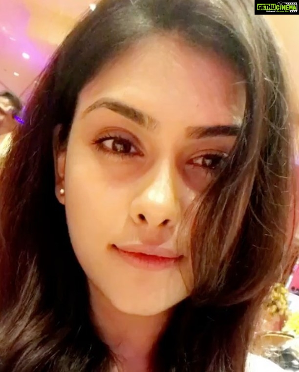 Naira Shah Instagram - With Jacky bhagnani😍...#ballyscasino#colombo#casino#2k18 Ballys Casino Colombo