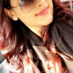 Naira Shah Instagram – #newme#newlook#redhead#reddishbrown#sexy#lovingmyhair#coolerme😋#redhot… its summer people😋💯🔥