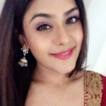Naira Shah Instagram - Interview ready! #eee#tollywood#22nd#december#promotions#hyderabad#nairashah Film Nagar
