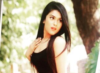 Naira Shah Instagram - Oops!!😉!! #likes#follow Hyderabad