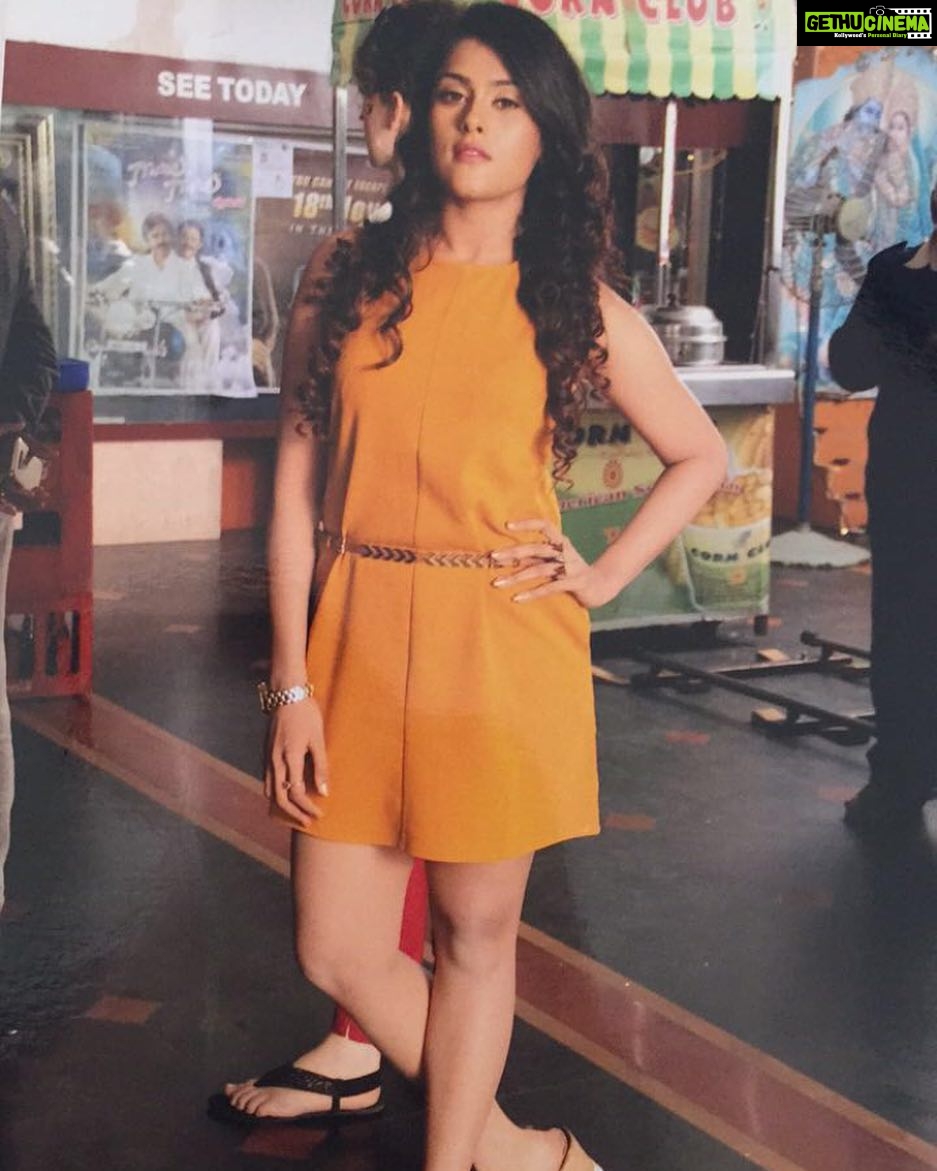 Naira Shah Instagram - I Compete With no one>>> If What I do Threatens You!! DAts Your Problem! 😎😎😎😎! #onshoot#lovemylook#shootlife#lovemyjob#so#pretty#me#nofilter#likes#follow#movieshoot Hyderabad