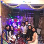 Naira Shah Instagram - Ganesh chaturti 2k17!! Wid my close n loved ones!! Thank you bappa for everything!! #lucky#blessed#sohappy keep blessing like this!! #myecofriendly gannuji!! #love