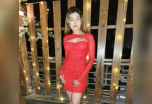 Naira Shah Instagram - In the Red State of Mind!, 💋❤️ #love#loved#redvelvet#2021#nairashah