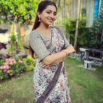 Nakshathra Nagesh Instagram – @srisaicollections9 @abarnasundarramanclothing #tamizhumsaraswathiyum #beingsaraswathy #happydays