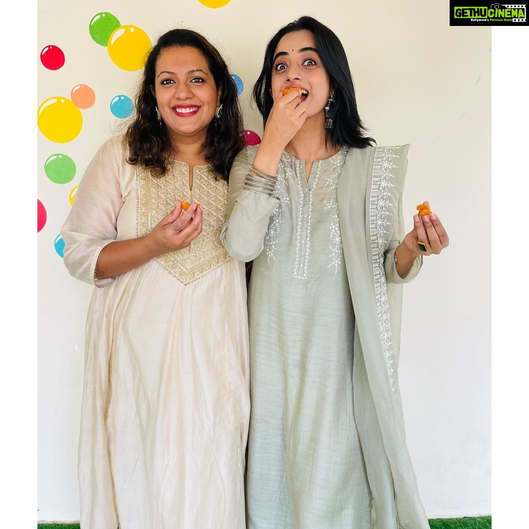 Namitha Pramod Instagram - Making dreams a reality.Our office space paalukaachal happiness ♥️ Coming sooon ✨ Keep us in your prayers ☀️ Hello partner: @merynphilip Kochi, India