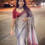 Nandini Rai Instagram - A #sunday well spent brings a week of content. #weekend #saree #street #usa Washington D.C.